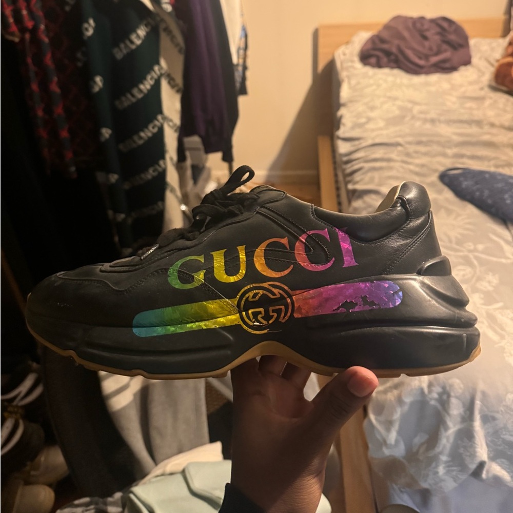 Gucci Rhyton
Iridescent Logo